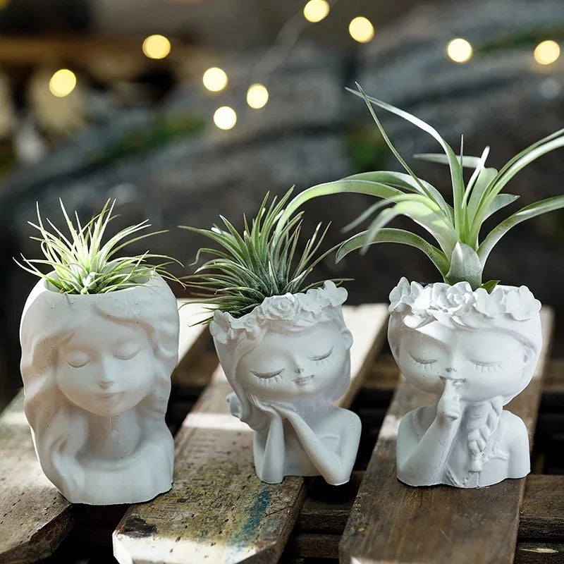 Pretty Girl Silicone Mold for Concrete, Resin & Plaster – Indoor Succulent Planter & Candle Holder