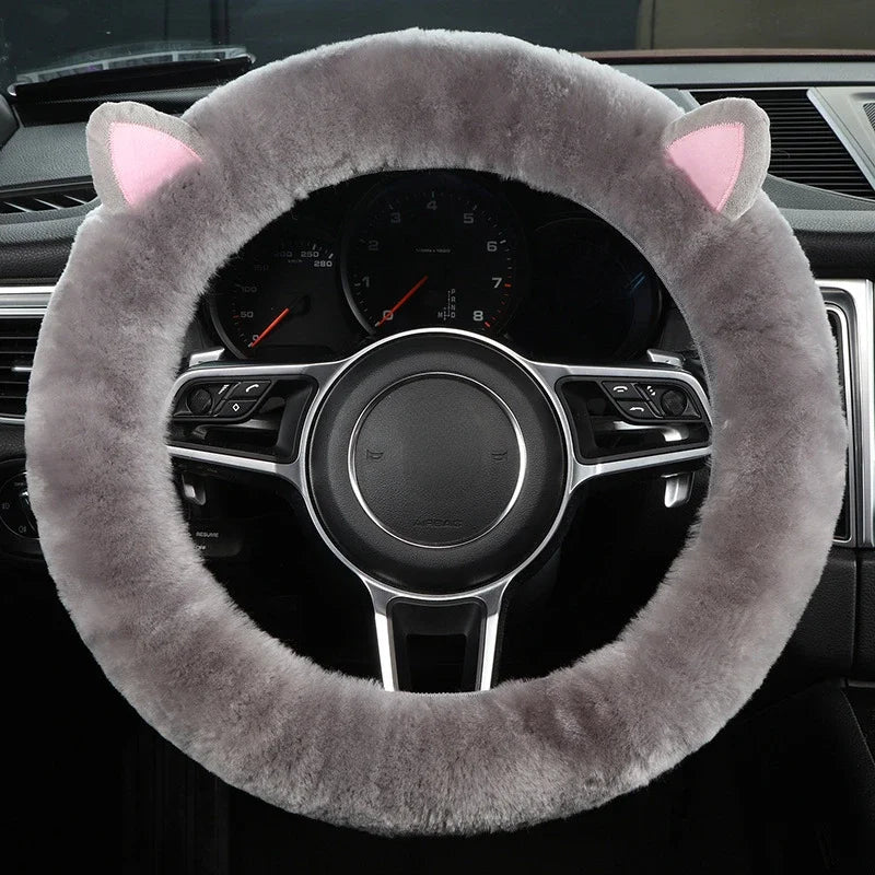 FanzyMarket plush wool cartoon frog steering wheel cover fits 35-42 cm, featuring short fur and playful frog design.