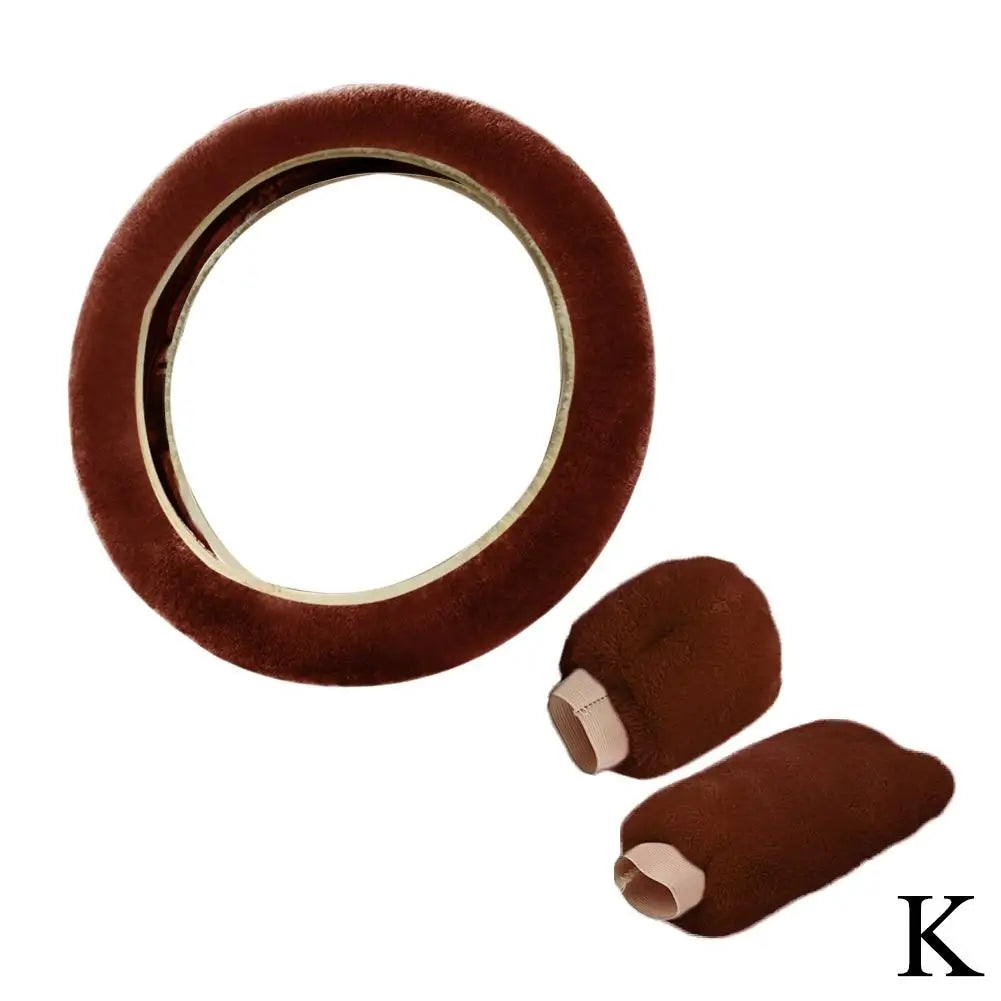 FanzyMarket plush faux fur steering wheel cover, universal 37-38 cm, soft, warm, anti-slip for car interior comfort and style.