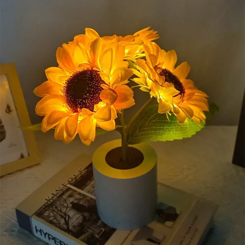 FanzyMarket rechargeable sunflower LED night light with warm light, USB bedside table lamp, 3 LED bulbs for cozy illumination
