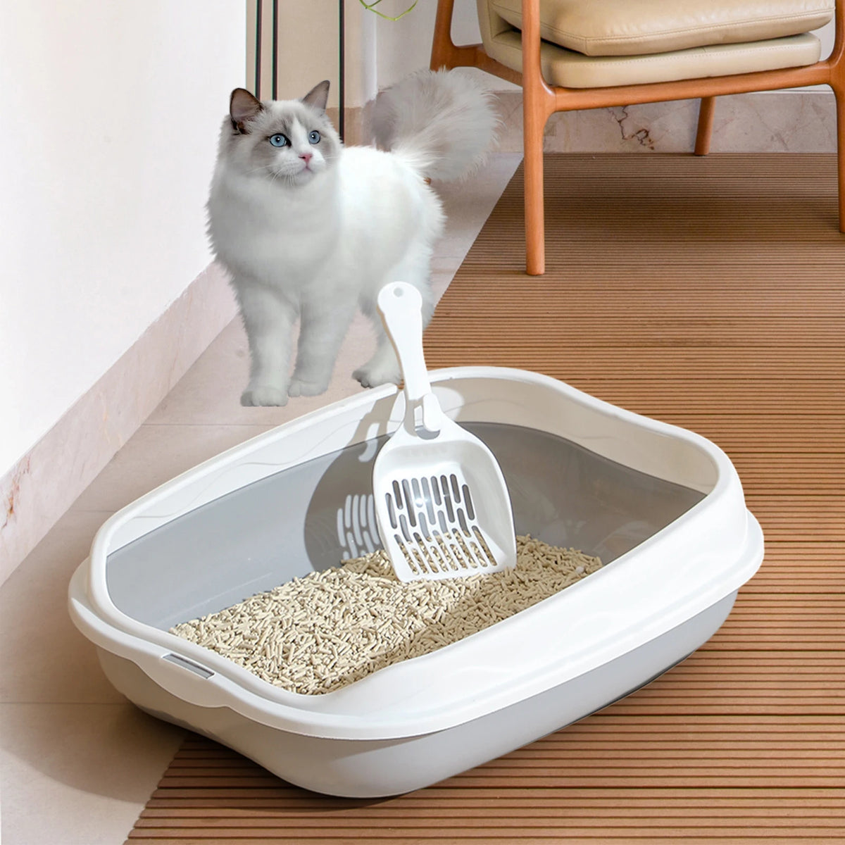 Grey semi-enclosed cat litter box by FanzyMarket, splash-proof and anti-scatter design, large size 42x29x12 cm, suitable for pets.