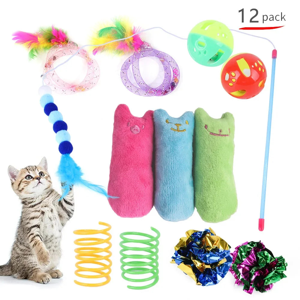 Foldable FanzyMarket cat tunnel with mouse-shaped balls and fish toys for kittens, designed for playful pet fun and exercise.