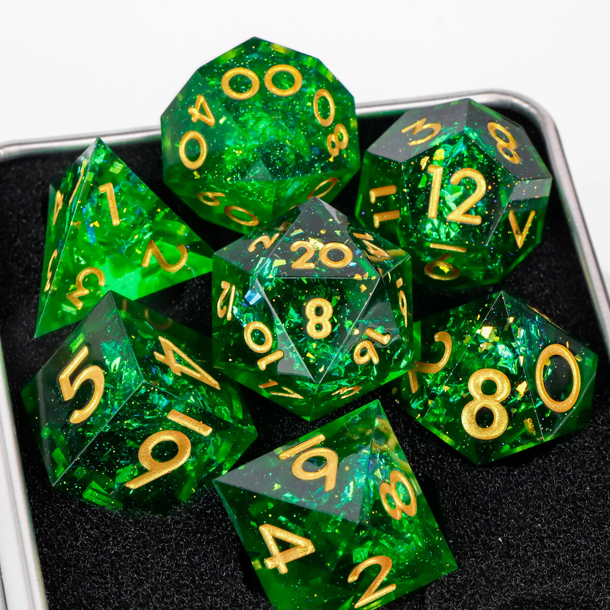 FanzyMarket 7-piece resin polyhedral dice set for D&D and RPGs, includes D20, D12, D10, D8, D6, and D4 with sharp edges.